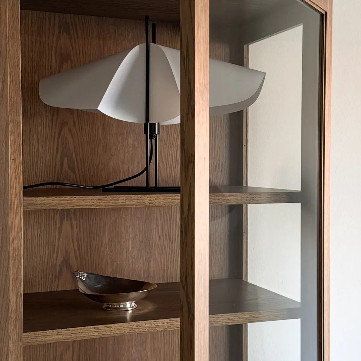 Cho Table Lamp